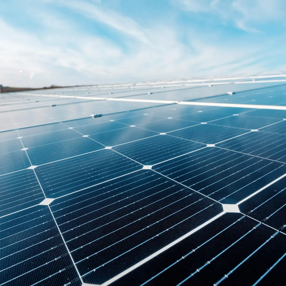 Elektrik üreten güneş panelleri, güneş paneli KDV hesabında yer alan ekipman