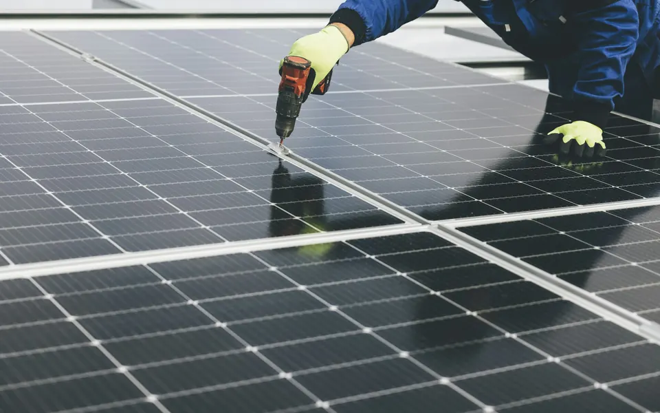 Mounting and rail details, a frequent source of mistakes when buying solar panels in Antalya
